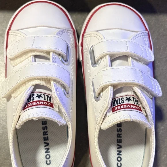 Converse Toddler White Strap Sneakers Size 9 - NEW - Picture 5 of 6